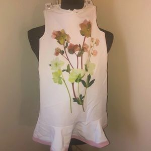 It’s giving Ted baker